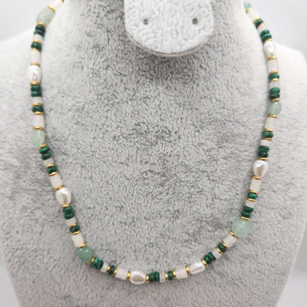 Bohemian Malachite Pearl Gemstone Beaded Necklace Green White Gold Minimalist